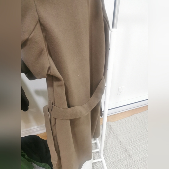 PLT trench coat - Picture 3 of 5